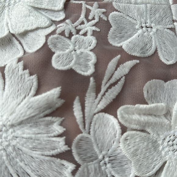 Reception dress from Helsi. - Picture 3 of 4